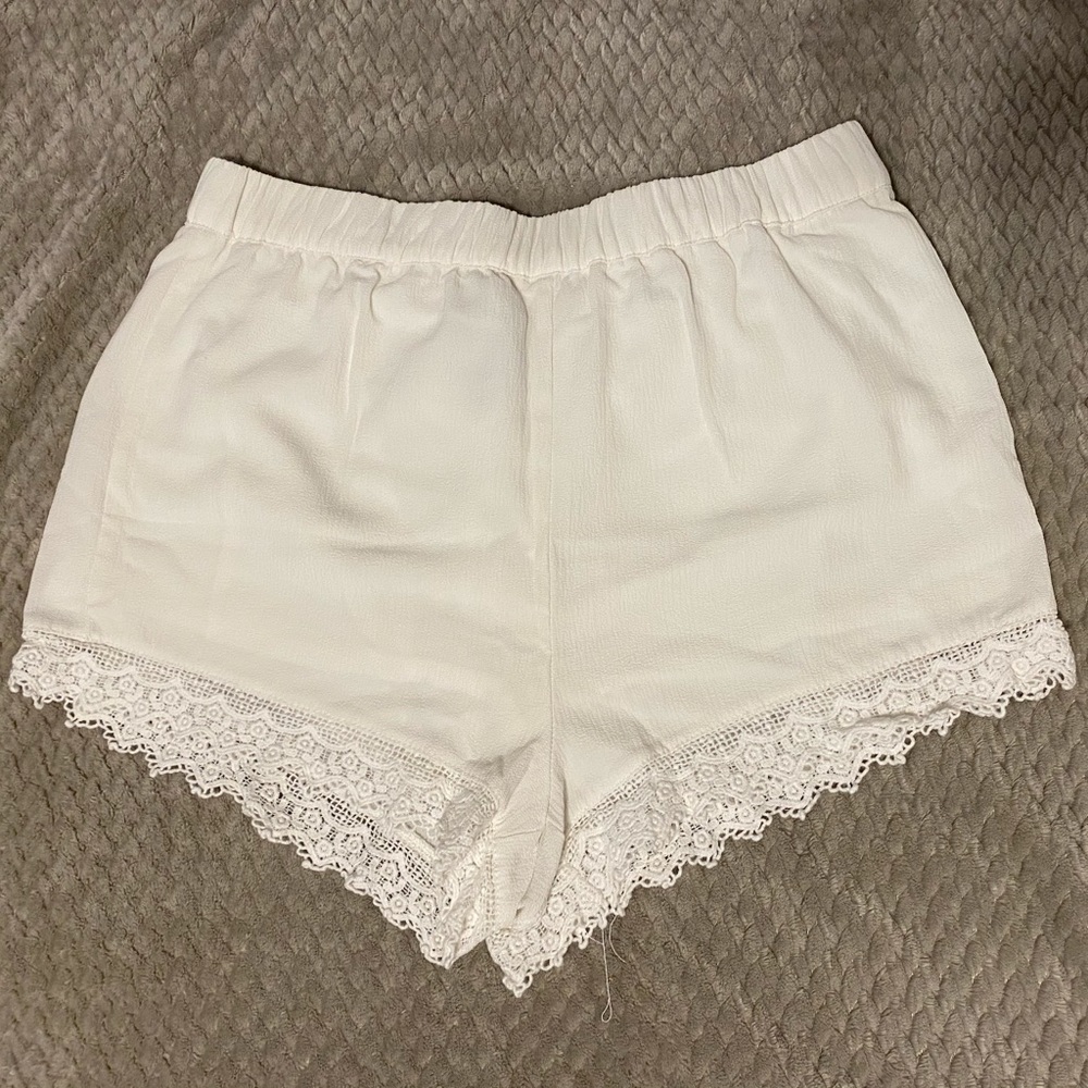 Lace shorts